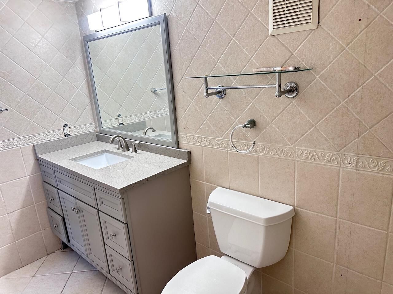 3101 NW 47th Terrace, Unit 120, Lauderdale Lakes, FL 33319 Photo