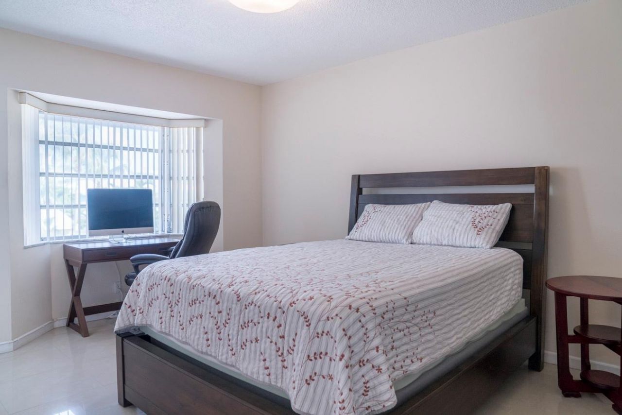 424 N Riverside Drive, Pompano Beach, FL 33062 Photo