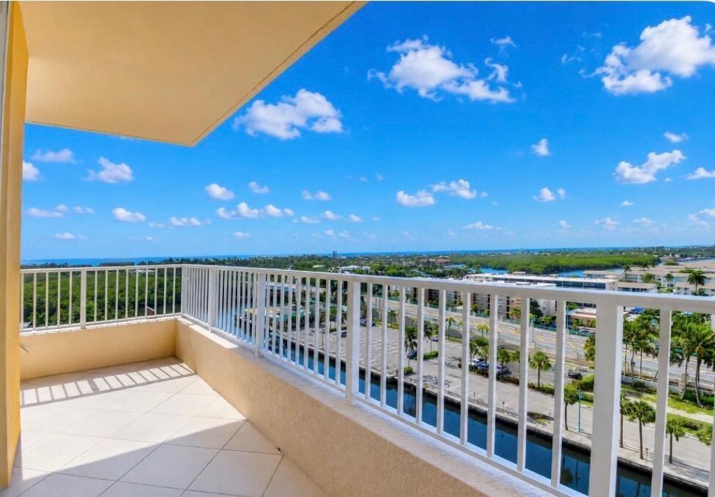 625 Casa Loma Boulevard, Unit 1002, Boynton Beach, FL 33435 Photo