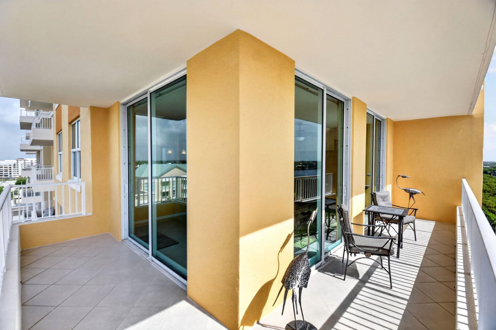 625 Casa Loma Boulevard, Unit 1002, Boynton Beach, FL 33435 Photo