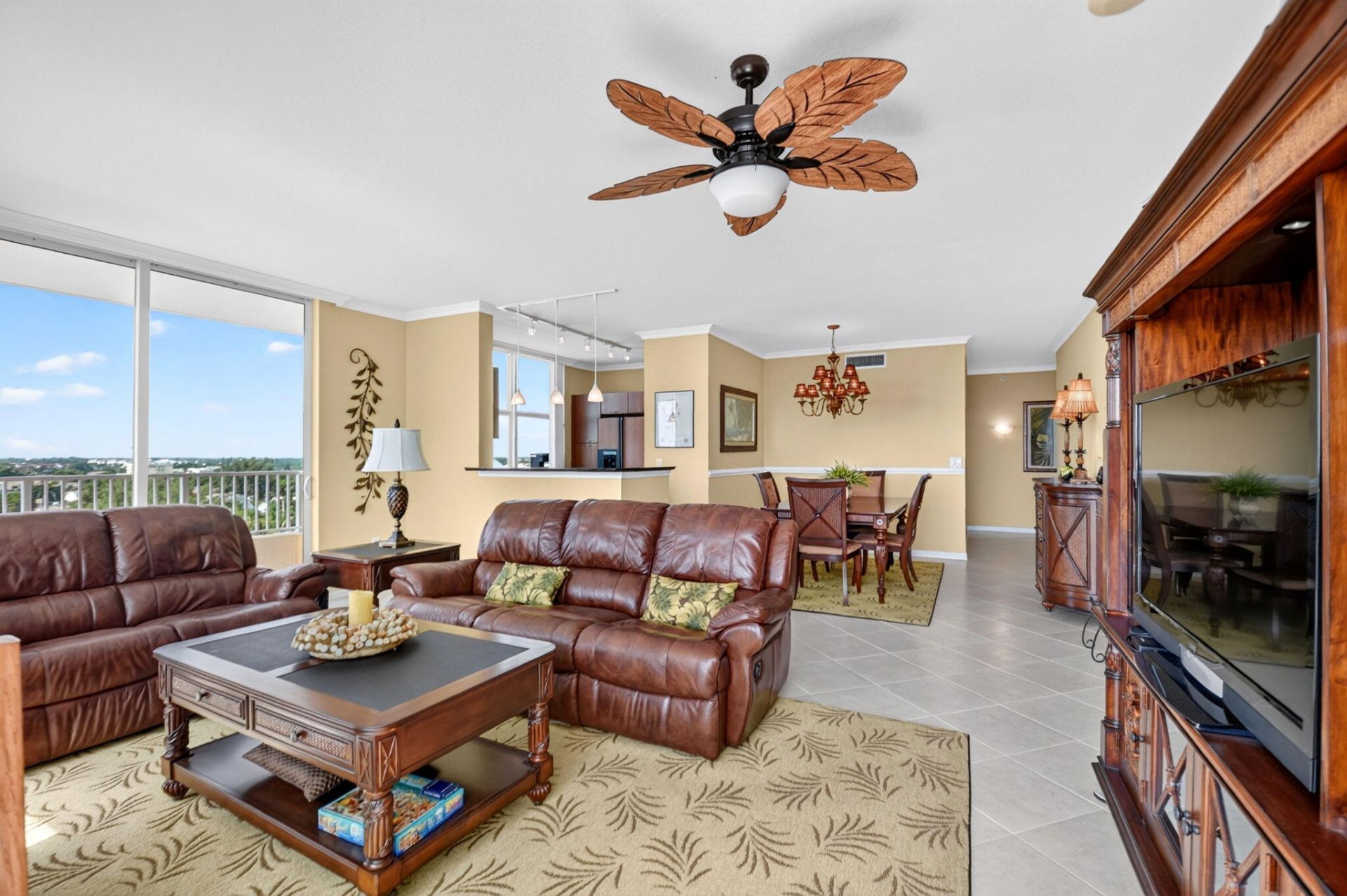 625 Casa Loma Boulevard, Unit 1002, Boynton Beach, FL 33435 Photo