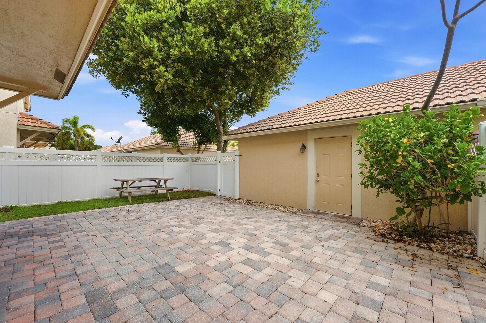 8057 Murano Circle, Palm Beach Gardens, FL 33418 Photo