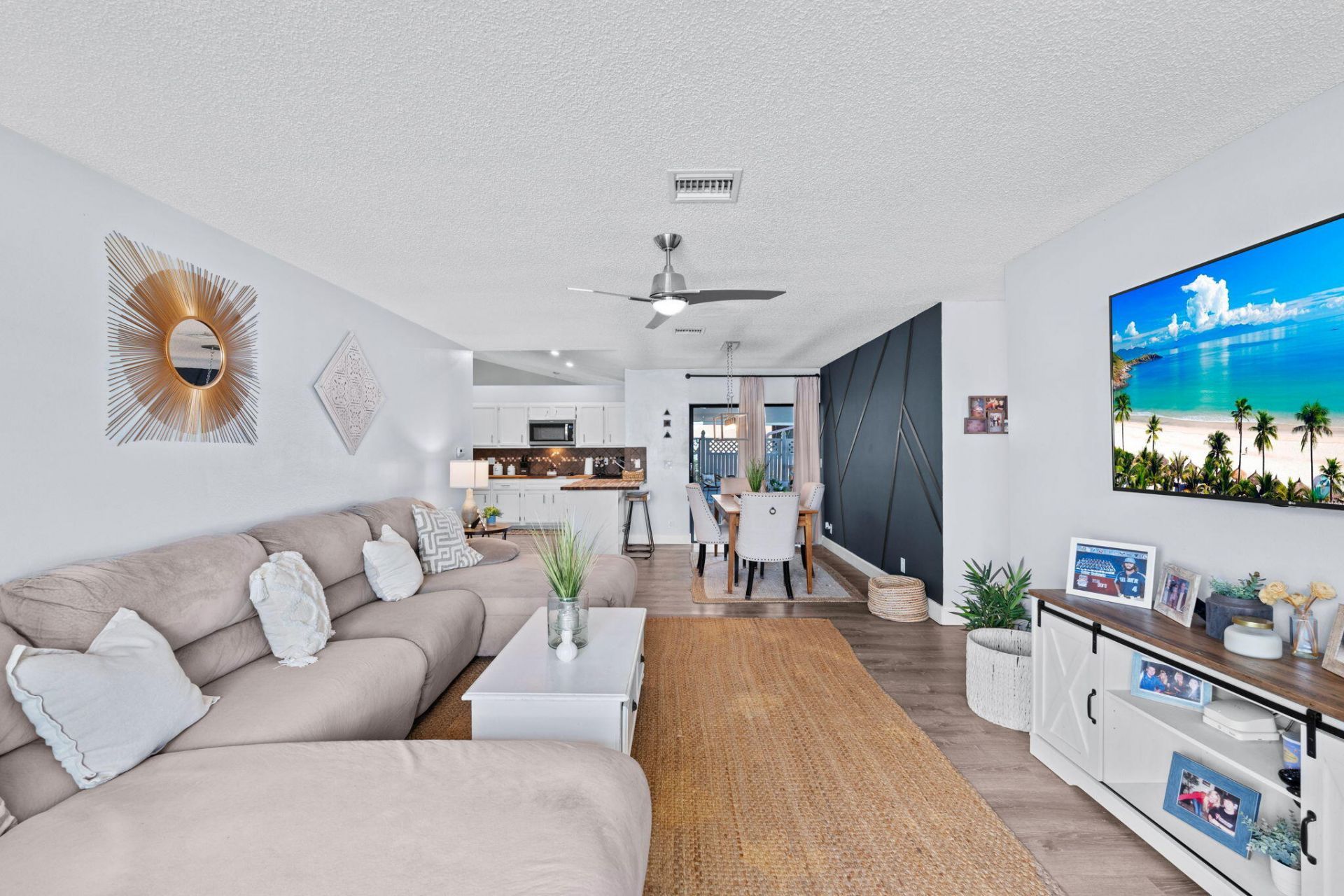 5071 Whitewood Way, Lake Worth, FL 33467 Photo