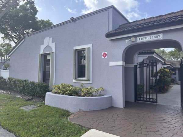 11673 NW 11th Street, Pembroke Pines, FL 33026
