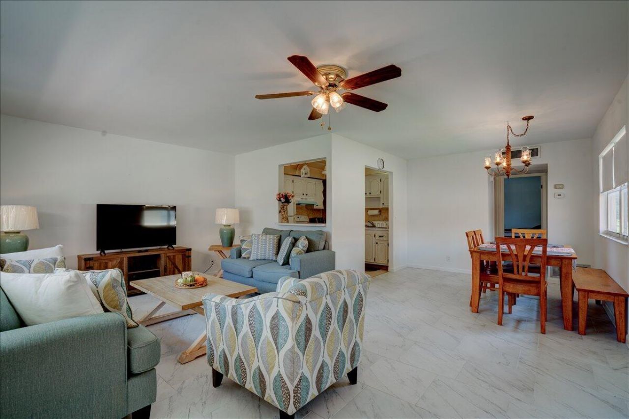 222 Saxony E, Unit 222, Delray Beach, FL 33446 Photo