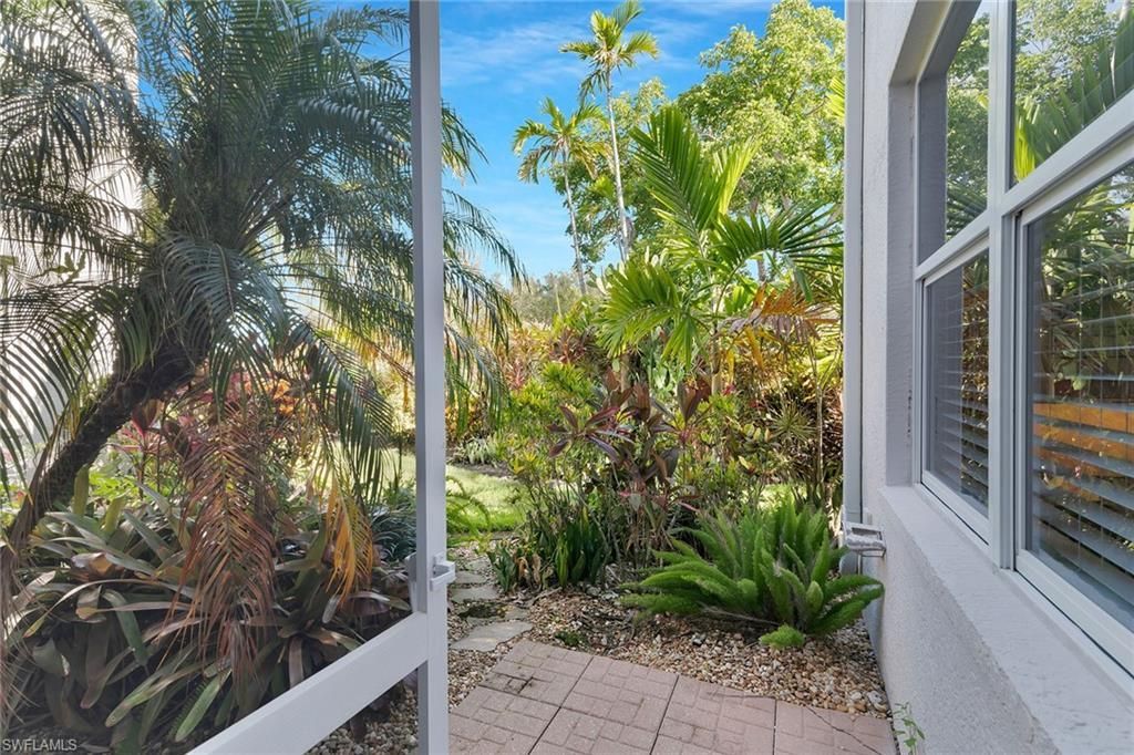 8375 Whisper Trace Ln, Unit 103, Naples, FL 34114 Photo