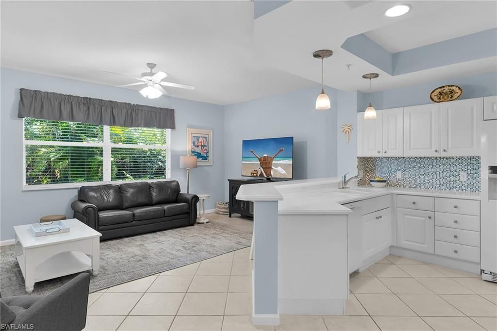 8375 Whisper Trace Ln, Unit 103, Naples, FL 34114 Photo