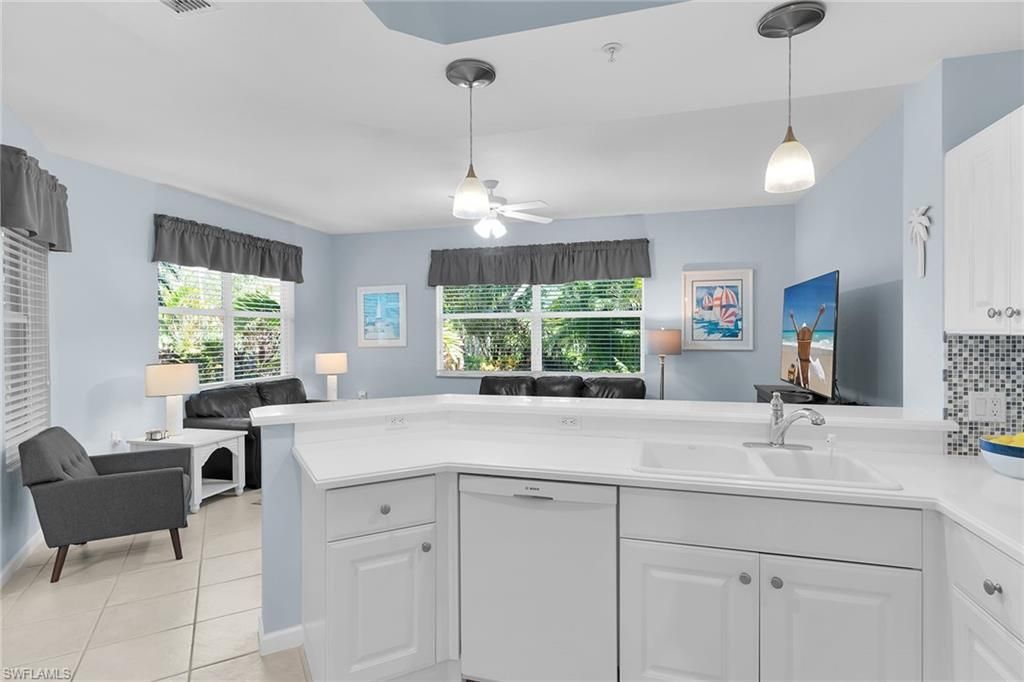 8375 Whisper Trace Ln, Unit 103, Naples, FL 34114 Photo