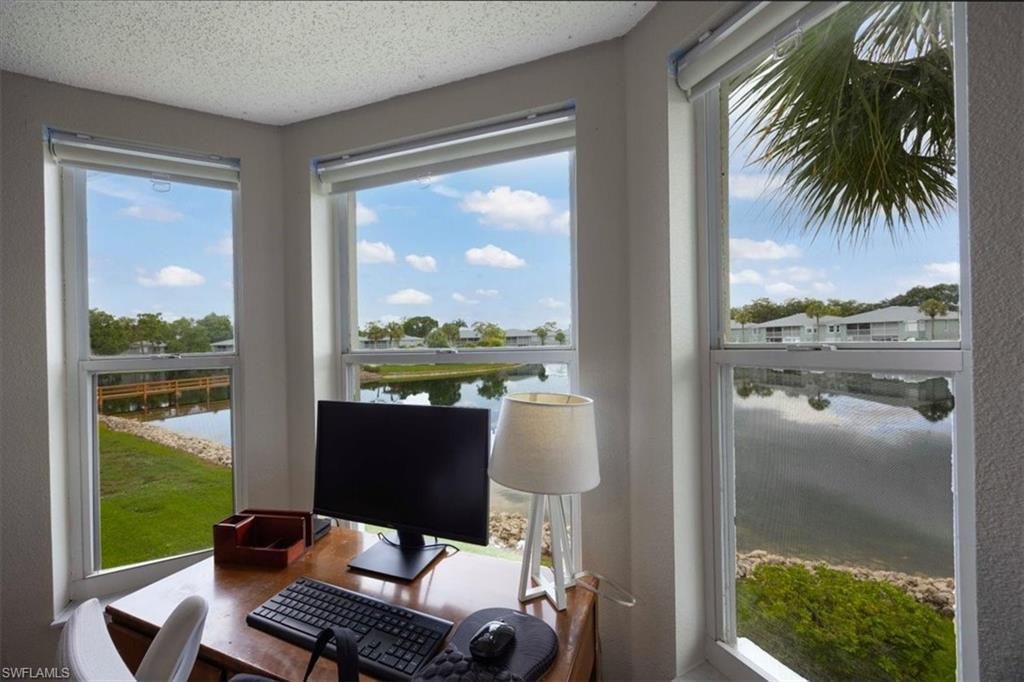 905 New Waterford Dr , Unit 204, Naples, FL 34104 Photo