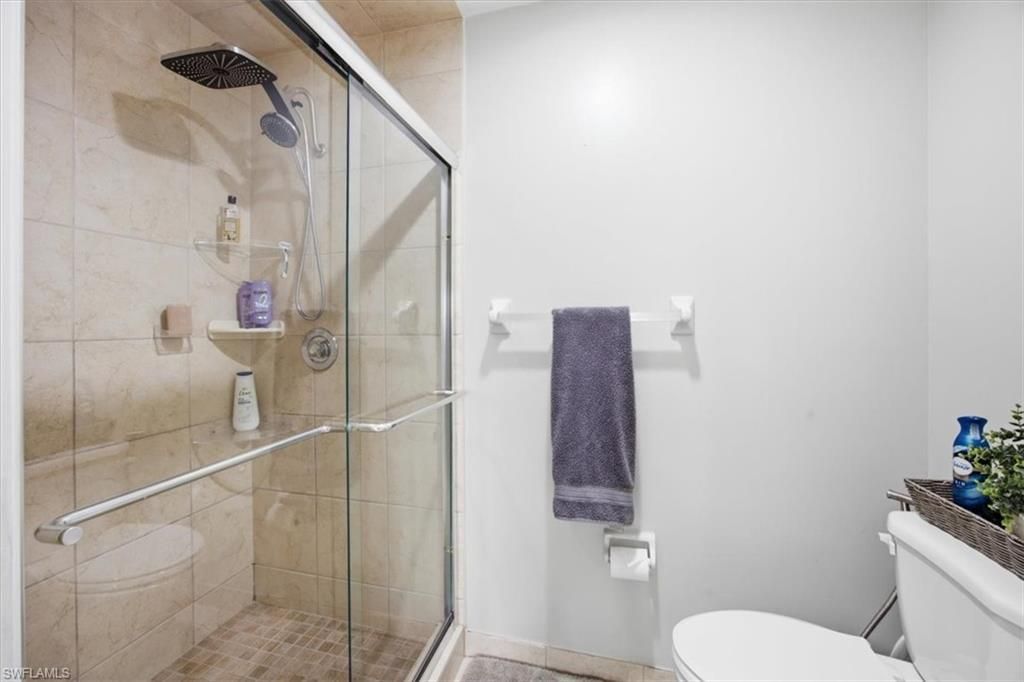 905 New Waterford Dr , Unit 204, Naples, FL 34104 Photo
