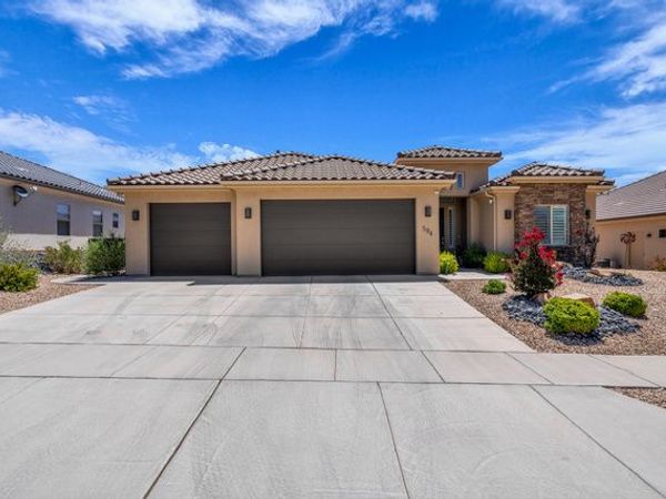 584 N SAGE HEN DR , Washington, UT 84780