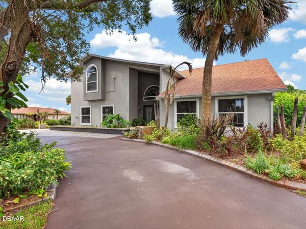 1 Harris Circle, Edgewater, FL 32141
