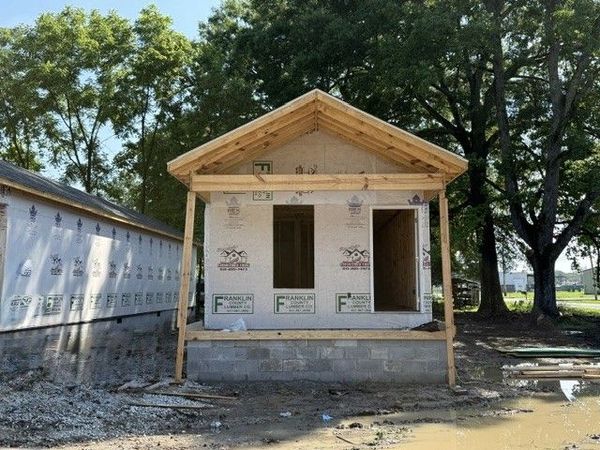 321 s Gentry St , Tullahoma, TN 37388
