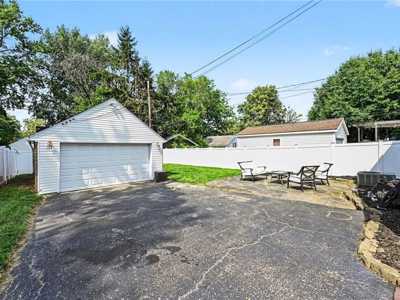 323 Orchard Drive, Oakwood, OH 45419 Photo 26