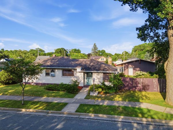 503 8th Ave S, Onalaska, WI 54650