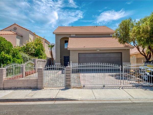 490 Searchlight Drive , Las Vegas, NV 89110