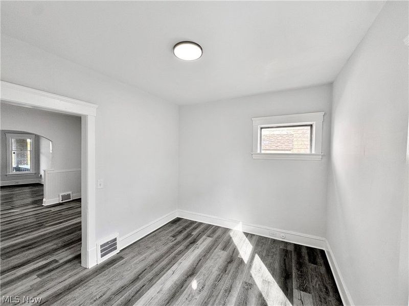 977 Nathaniel Road, Cleveland, OH 44110 Photo 13