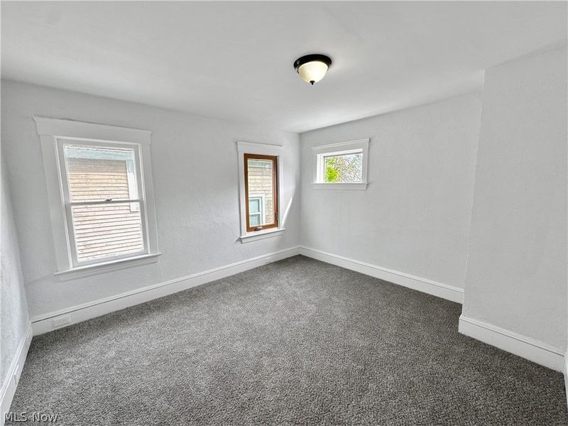977 Nathaniel Road, Cleveland, OH 44110 Photo 20