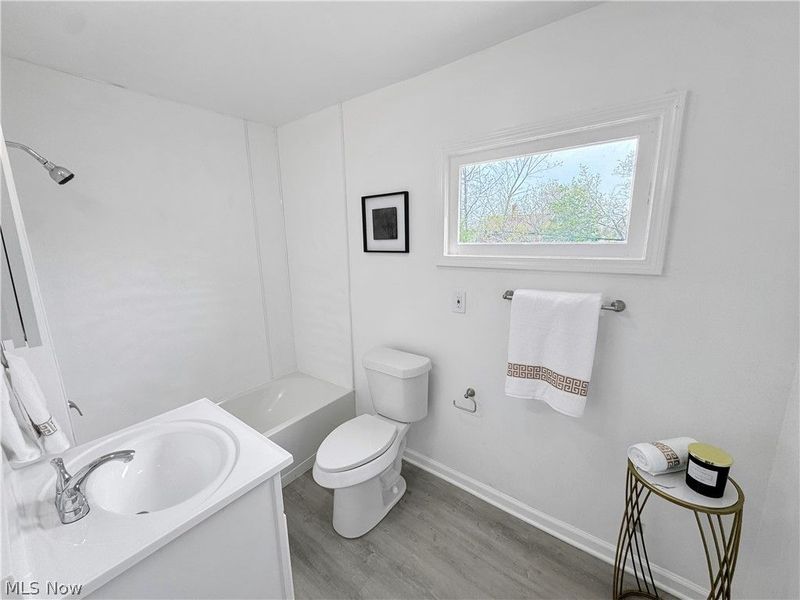 977 Nathaniel Road, Cleveland, OH 44110 Photo 22