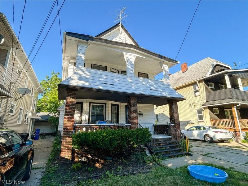 977 Nathaniel Road, Cleveland, OH 44110 Photo 3