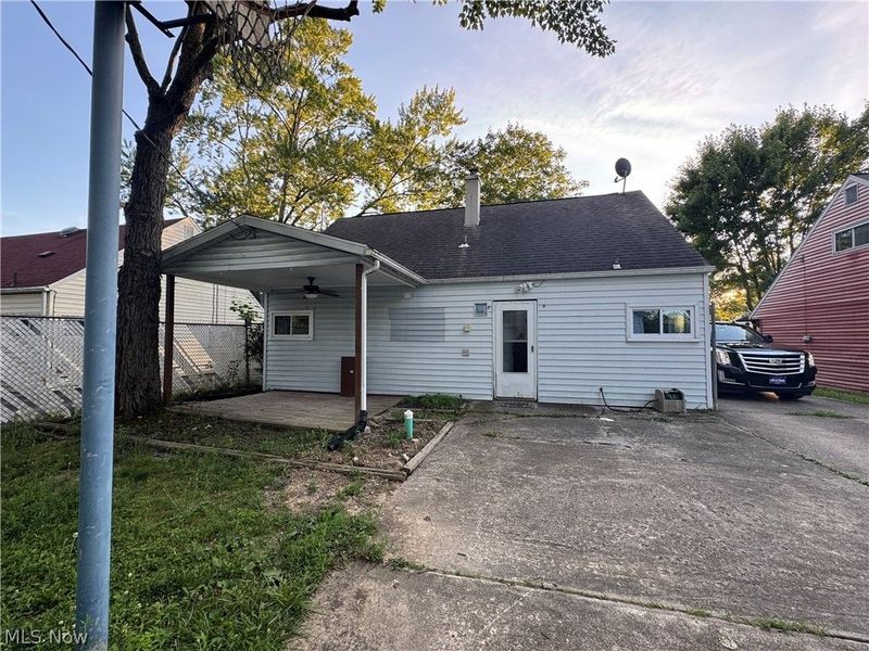 251 Idlewood Road, Austintown, OH 44515 Photo 3