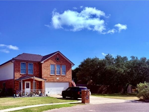 907 Tank Street , Copperas Cove, TX 76522