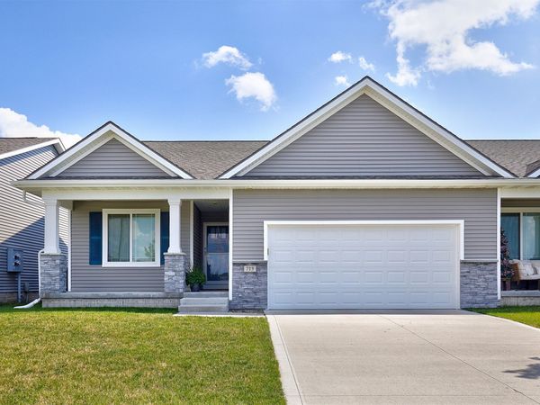 713 NE Maple Street, Elkhart, IA 50073