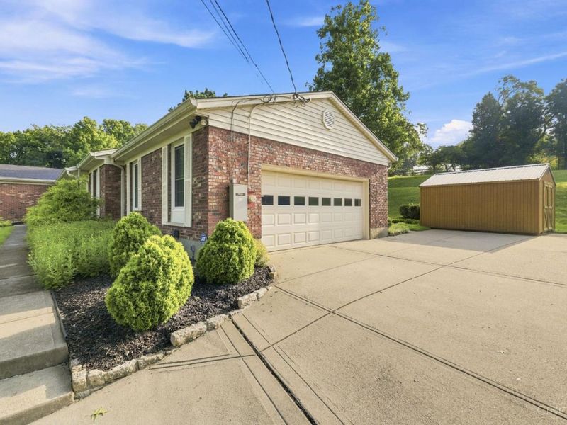 6550 Schweitzerhoff Road, Green Township, OH 45247 Photo 40