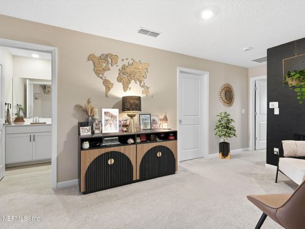 6893 GABLE GROVE Avenue, Jacksonville, FL 32217