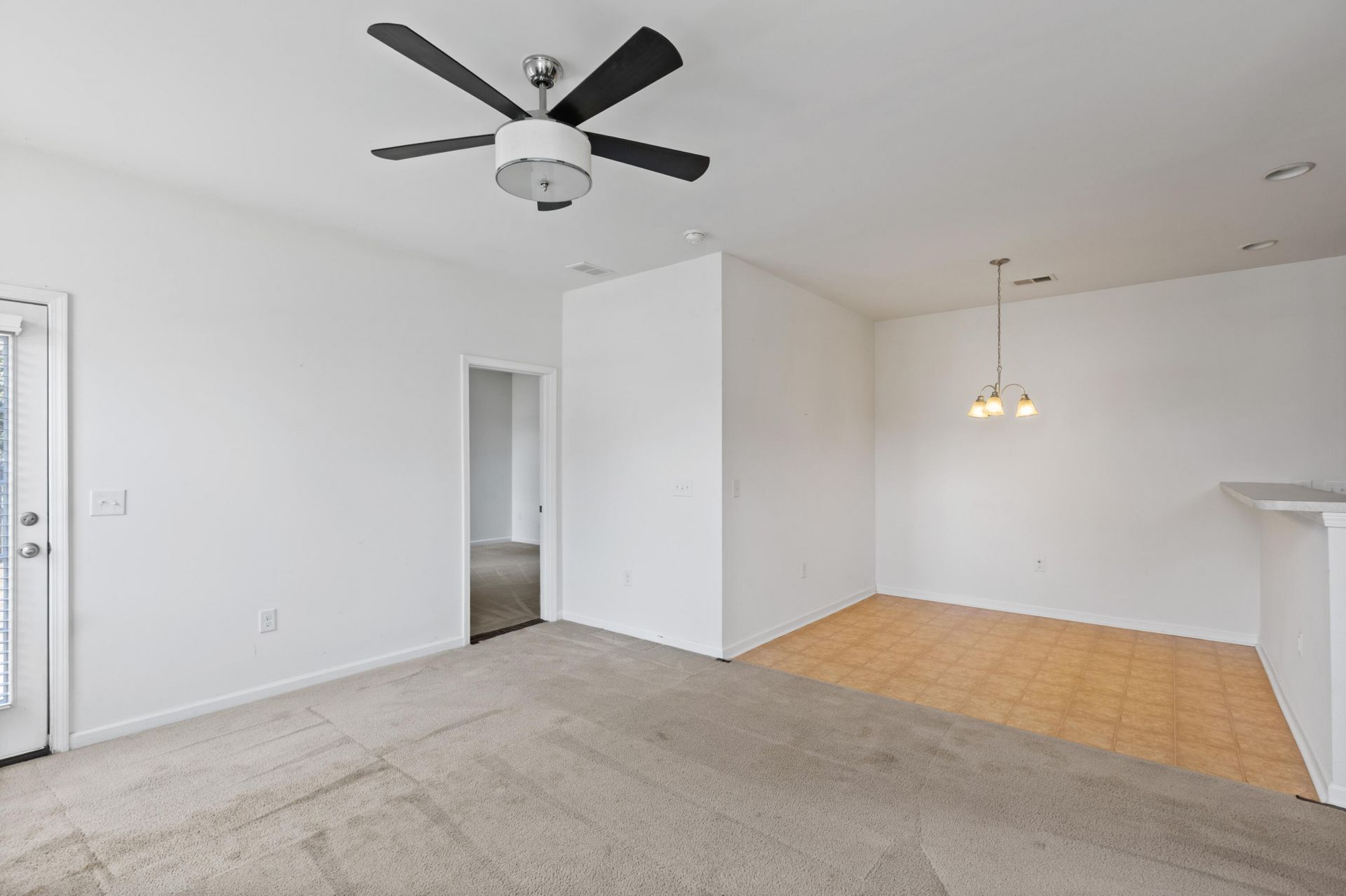 1217 N University Drive Photo 12