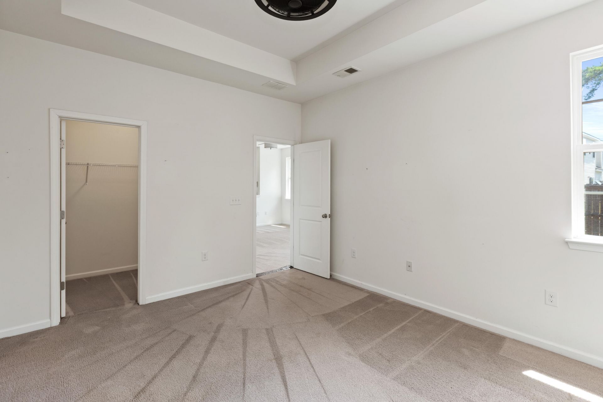 1217 N University Drive Photo 17