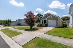 1217 N University Drive photo 4