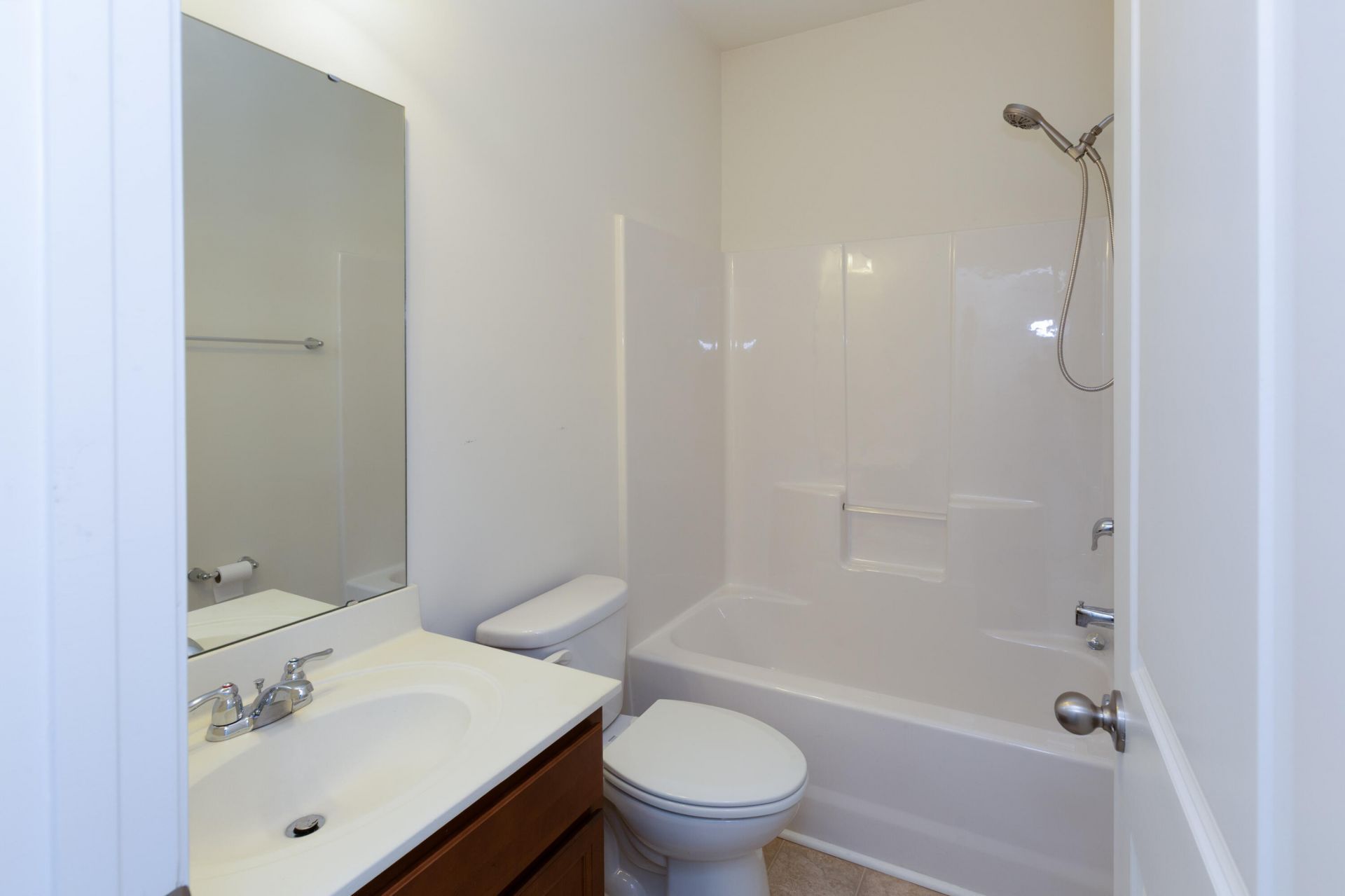 1217 N University Drive Photo 24