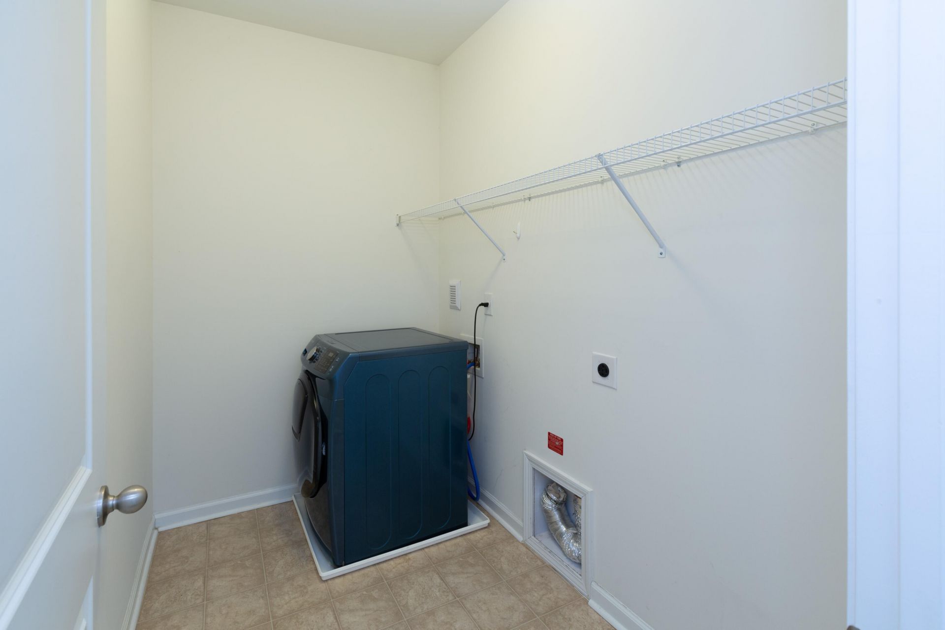 1217 N University Drive Photo 27