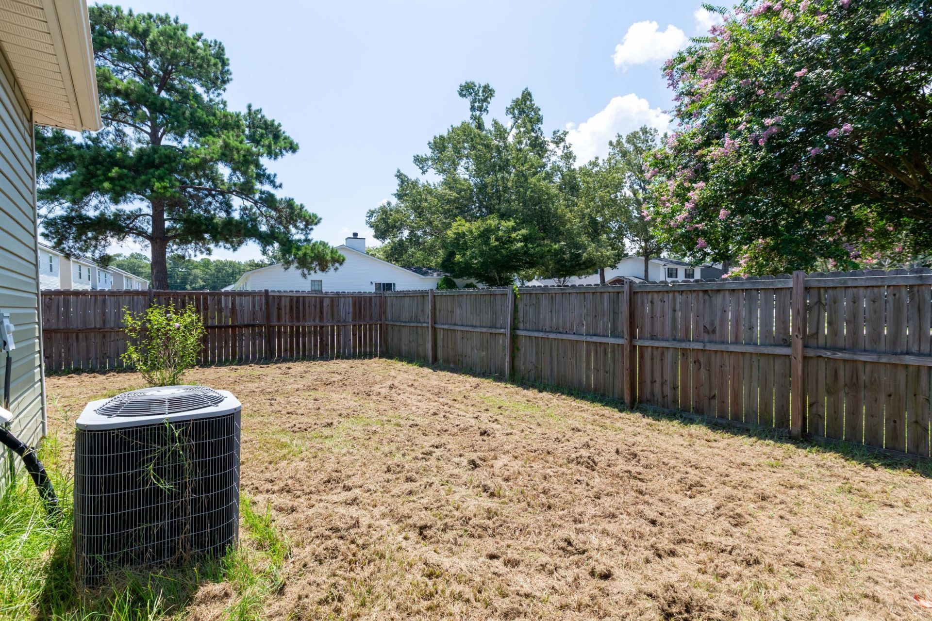 1217 N University Drive Photo 30