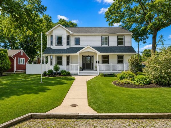 55 Yuma Lane , East Islip, NY 11730