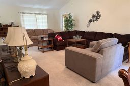 224 Clovis Circle photo 4