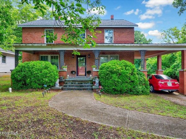 503 Granville Street , Oxford, NC 27565