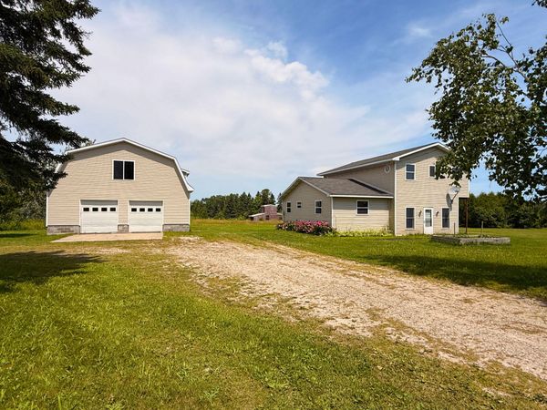 1054 Old Portage TRL, St. Ignace, MI 49781