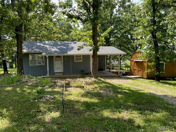 904 Kansas Street , Mountain View, MO 65548