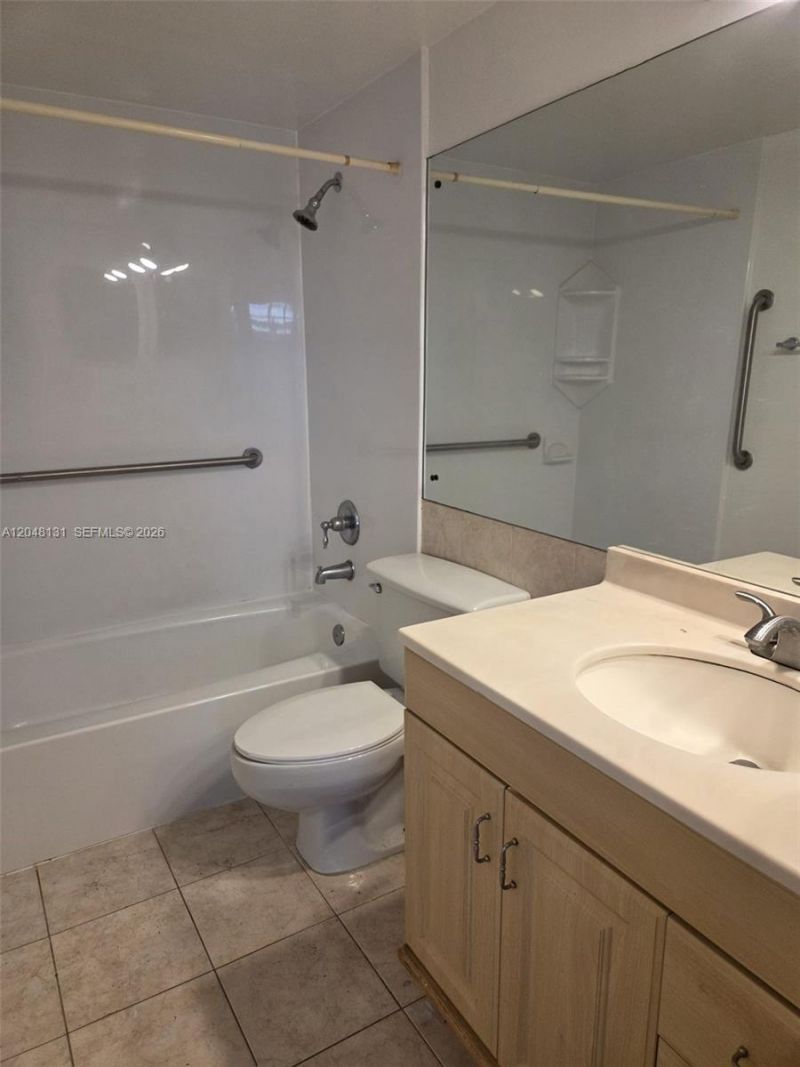 9101 W Sample Rd, Unit 102, Coral Springs, FL 33065 Photo