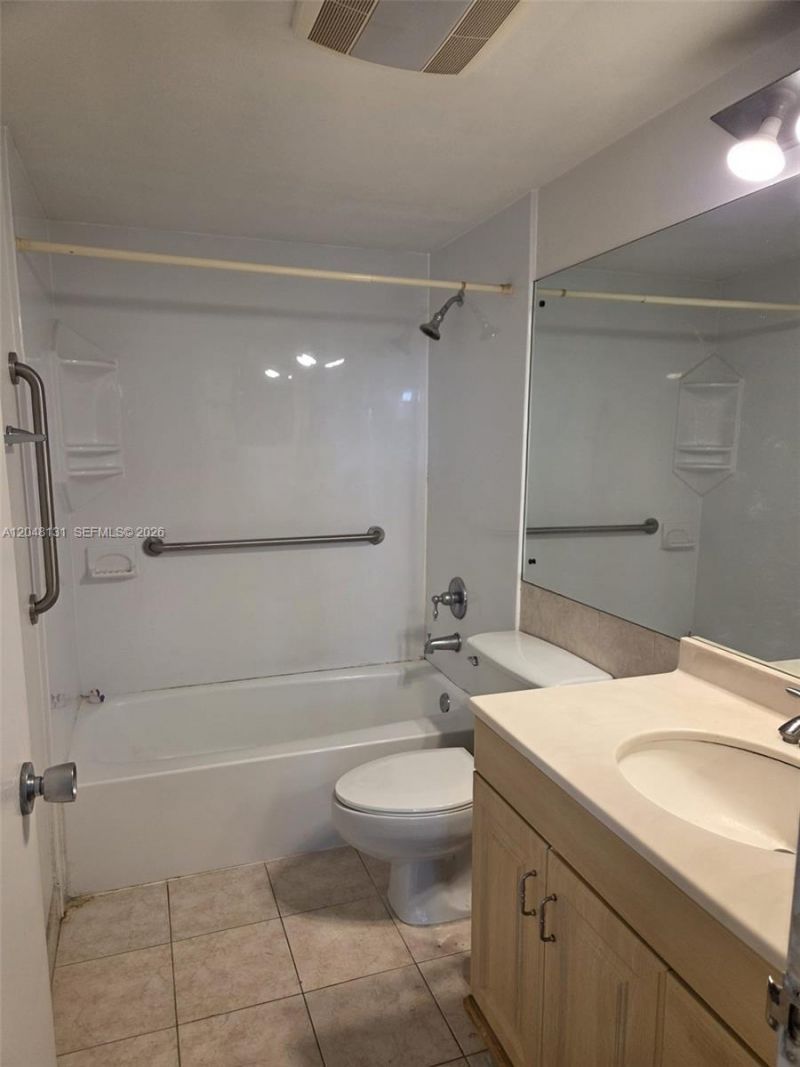 9101 W Sample Rd , Unit 102, Coral Springs, FL 33065 Photo