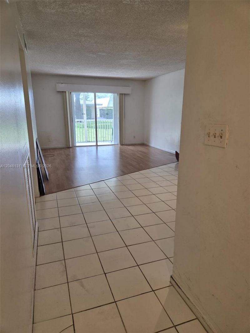 9101 W Sample Rd, Unit 102, Coral Springs, FL 33065 Photo