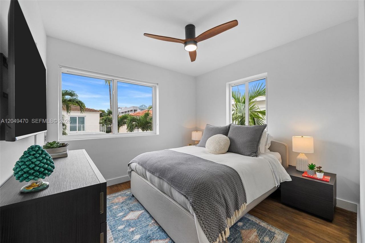 642 86th St, Miami Beach, FL 33141 Photo