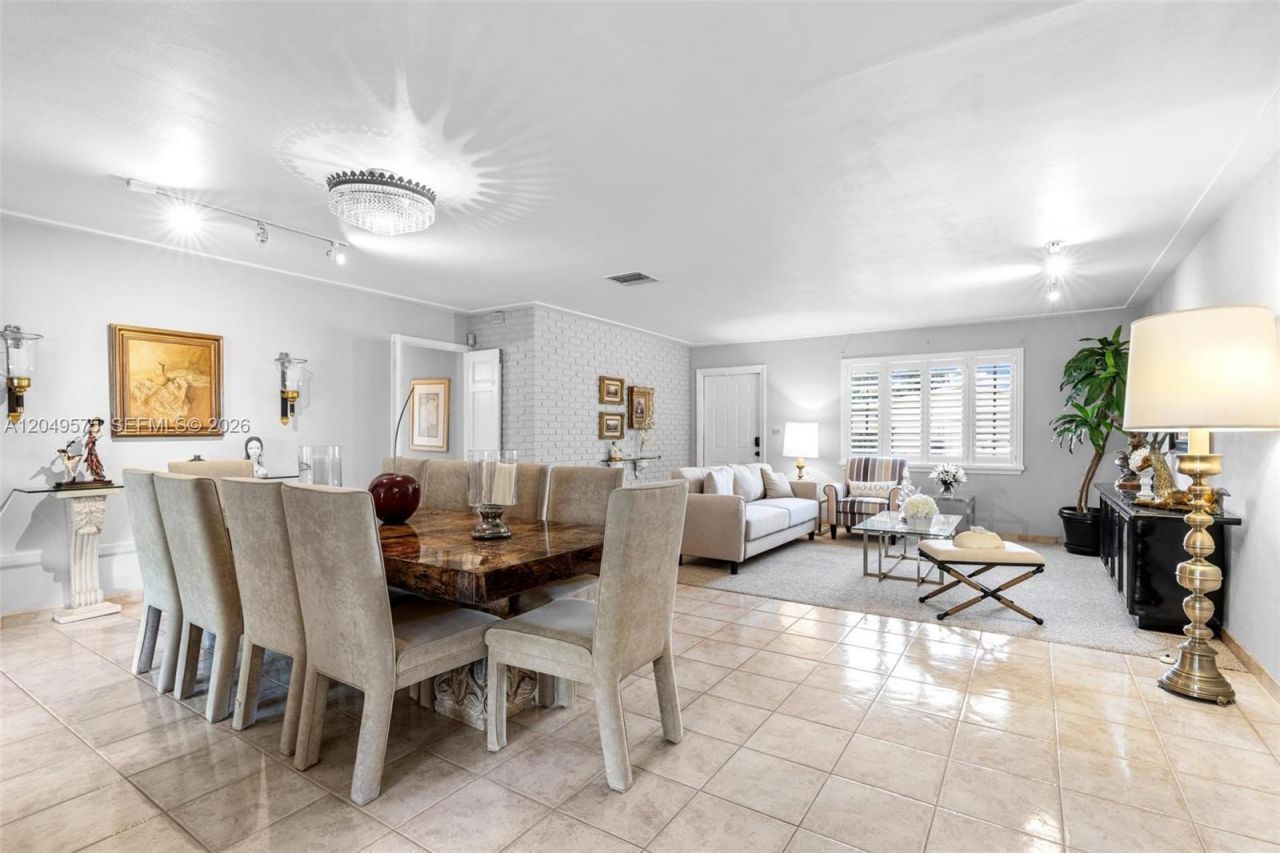 9075 SW 48th Ter , Miami, FL 33165 Photo