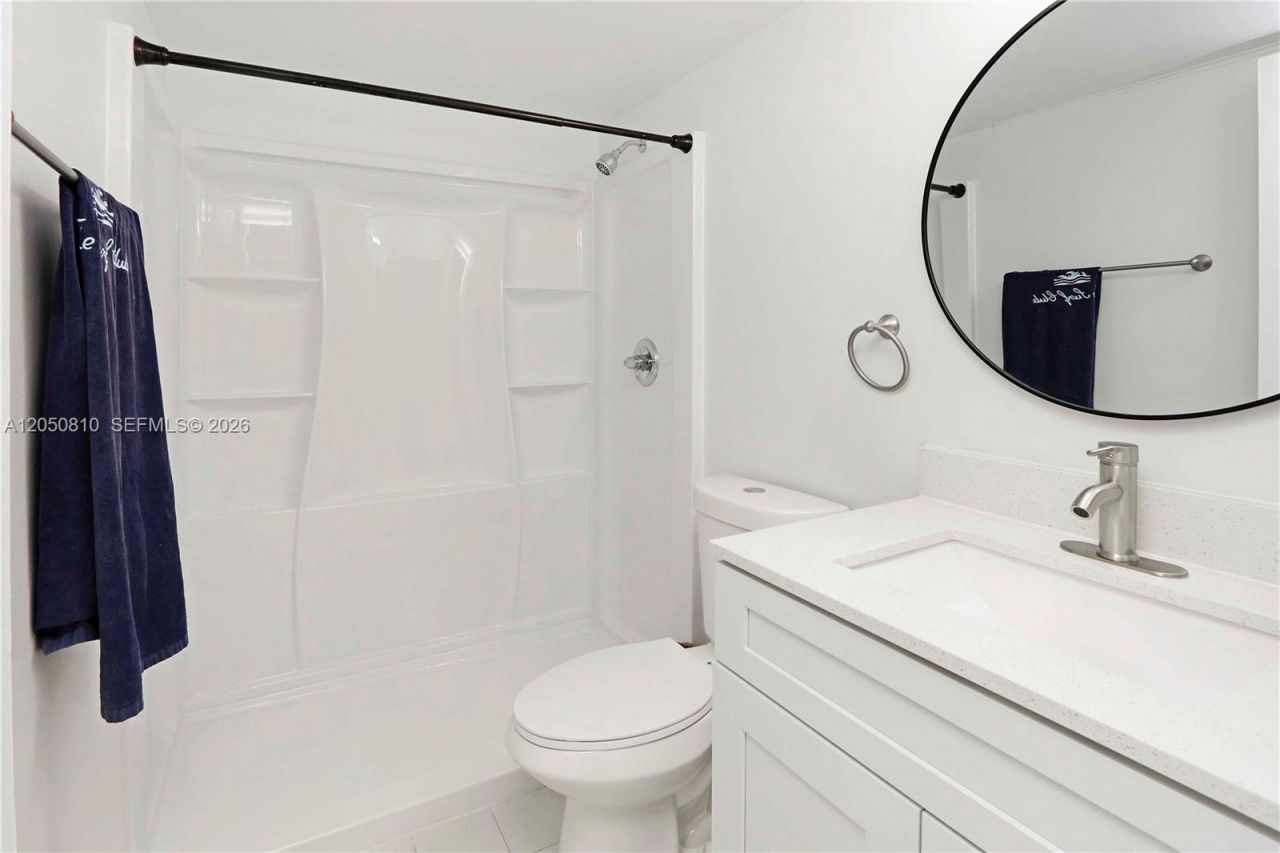 2530 W 67th Pl , Unit 11-29, Hialeah, FL 33016 Photo