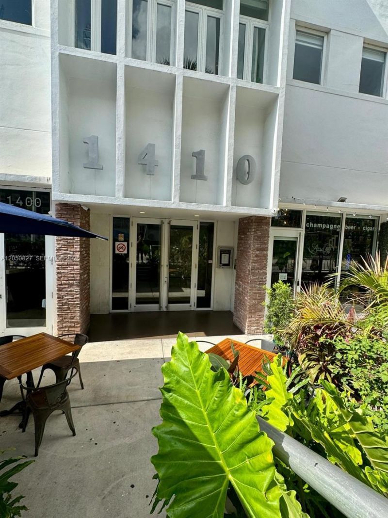 1410 20th St, Unit 211, Miami Beach, FL 33139 Photo