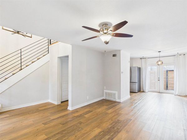 6211 Manor RD, Unit 107, Austin, TX 78723