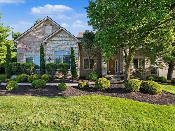 20143 Kylemore Drive , Strongsville, OH 44149