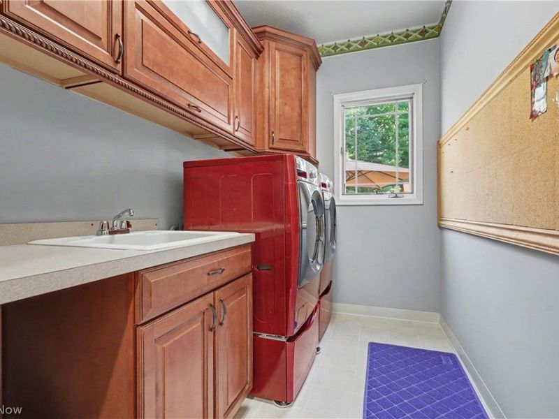 20143 Kylemore Drive, Strongsville, OH 44149 Photo 14